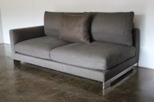 Rare Superb Molteni & C "Reversi" 2.5-Seat Sofa Chaise in Dark-Grey Woven Fabric