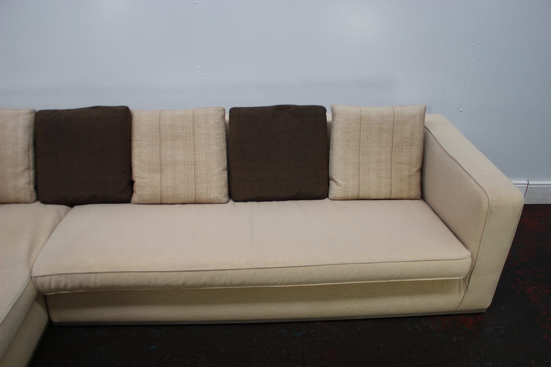 Superb B&B Italia "Imprimatur" L-Shape Sectional Sofa In Neutral Woven ...