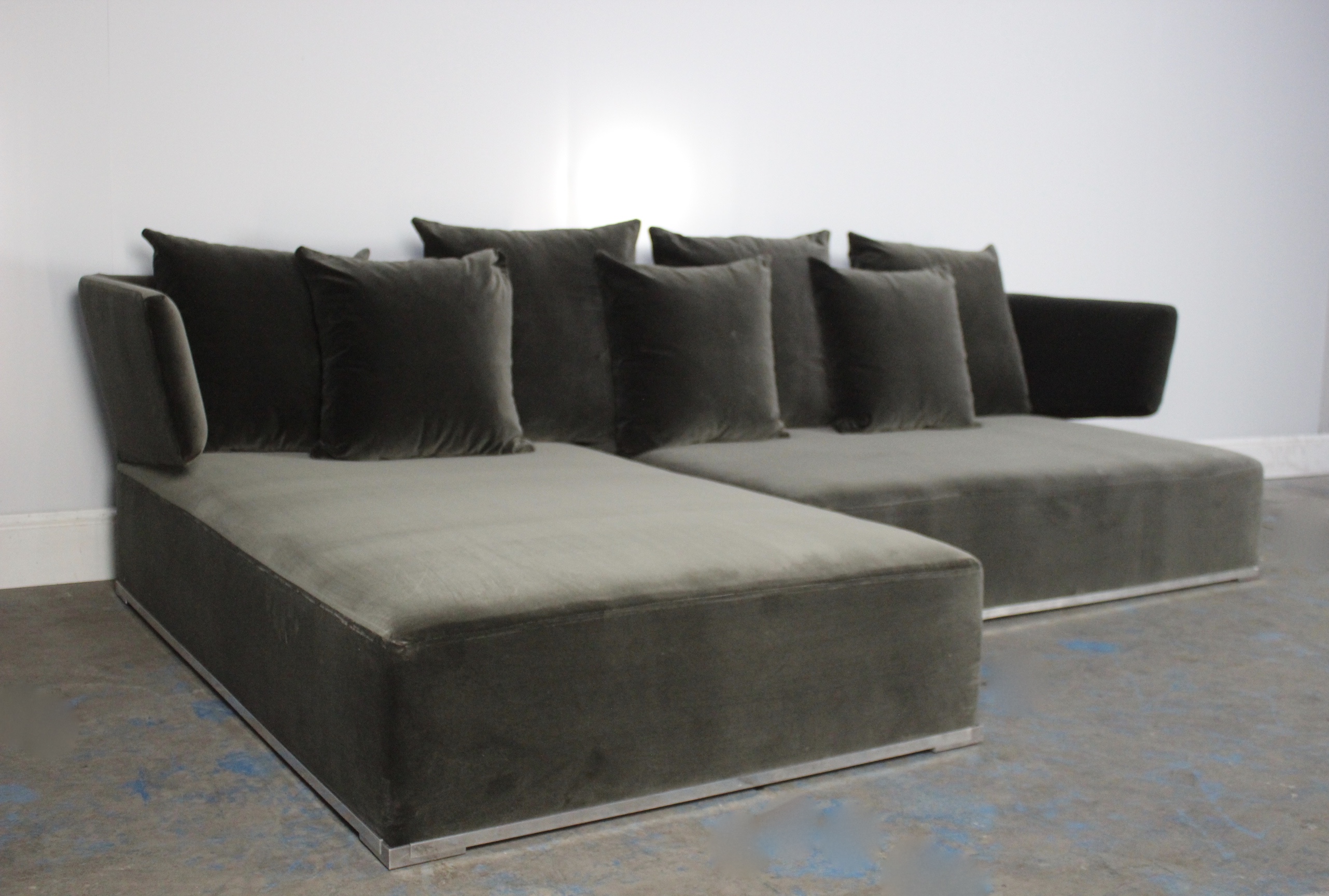 Pristine B&B Italia "Amoenus" Compact L-Shape Sectional Sofa In Dark ...