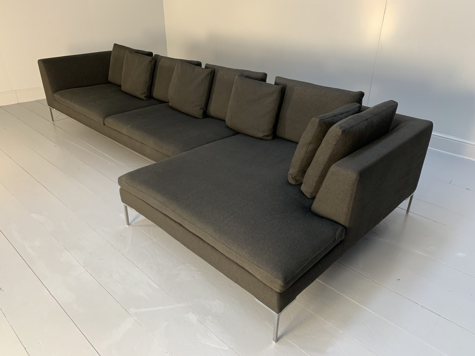 B&B Italia "Charles Large" Sofa - L-Shape Sectional - In Dark Grey ...