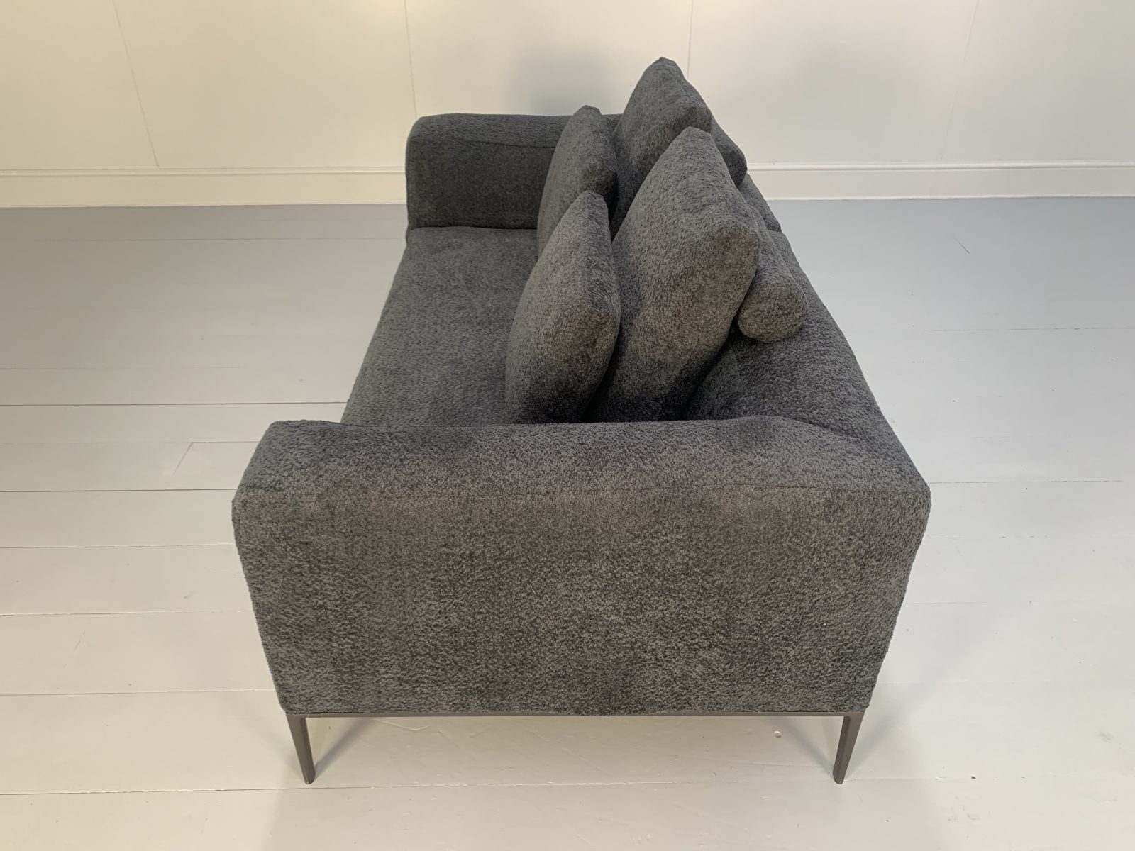 B&B Italia "Michel" Sofa - In Dark-Grey Boucle - RRP £8000 - Lord ...